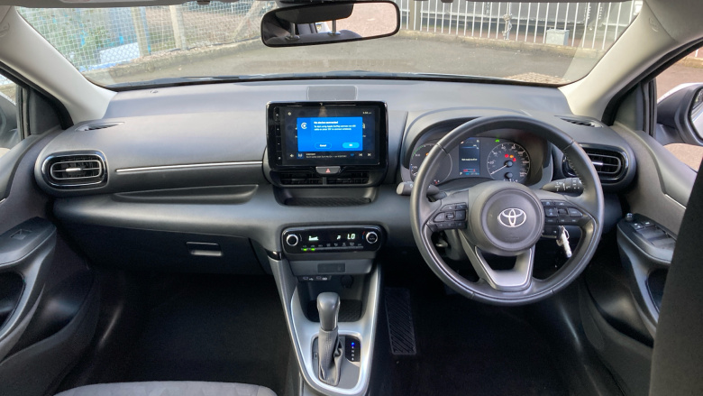 Toyota Yaris 1.5 Hybrid Icon 5dr CVT Hybrid Hatchback
